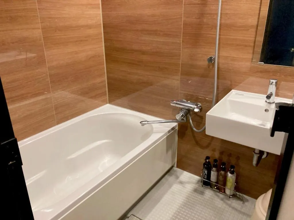 Hotel Le Rouge (Adults Only) 0*, פוקואוקה